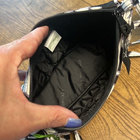 Vera Bradley Frankie bag - Picture 6 of 6